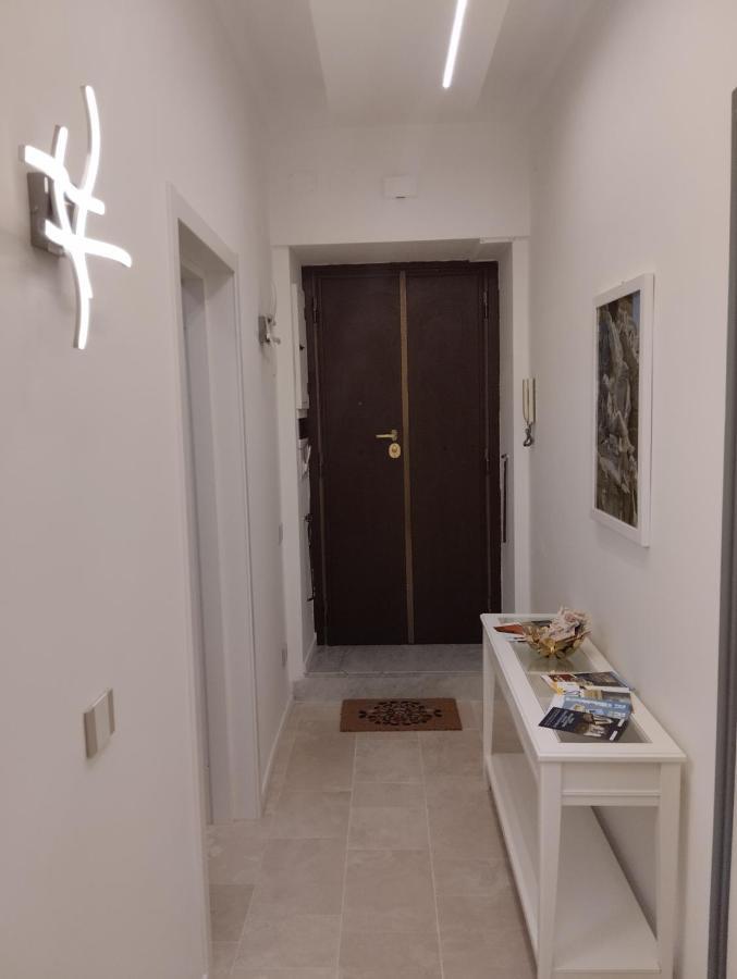 Casa Agata Apartment โรม ภายนอก รูปภาพ